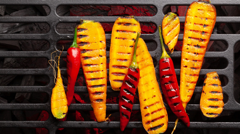 Grilled carrots with chilies