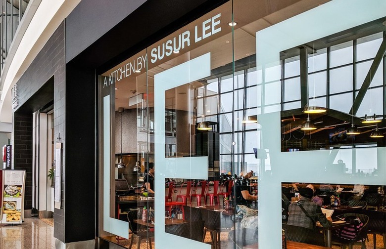 #17 Lee Kitchen by Susur Lee (Toronto Pearson International Airport)