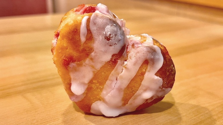 Heart-Shaped Strawberry Biscuit 