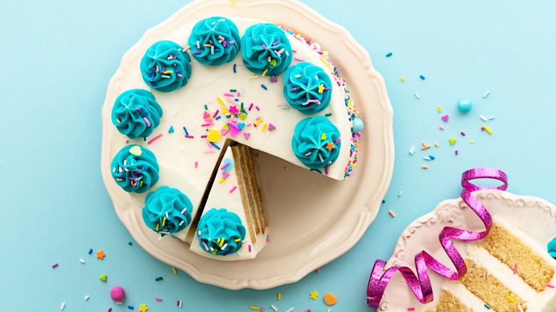 Frosted cake